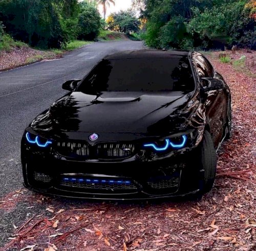 BMW M4 F82 black