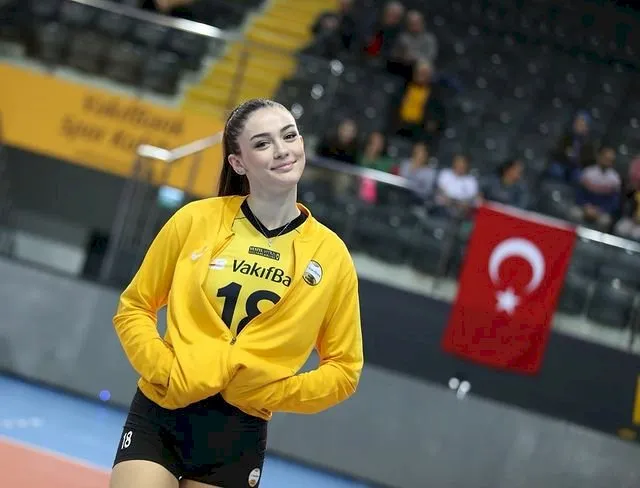 Who is Zehra Güneş?