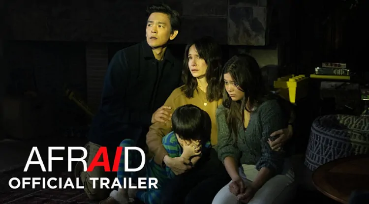 Afraid Sizi Dinliyor Korku Filmi